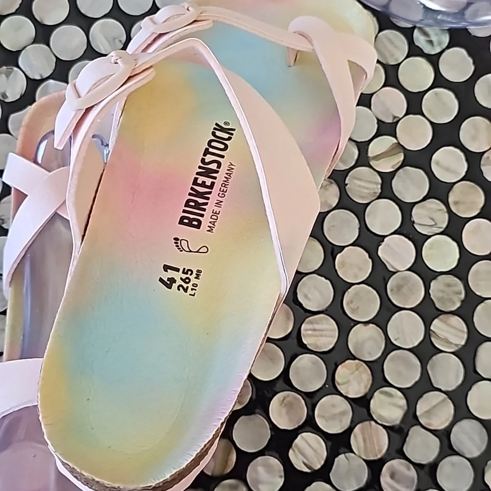 NWOT BIRKENSTOCK Sandles Size 41 - Picture 2 of 3